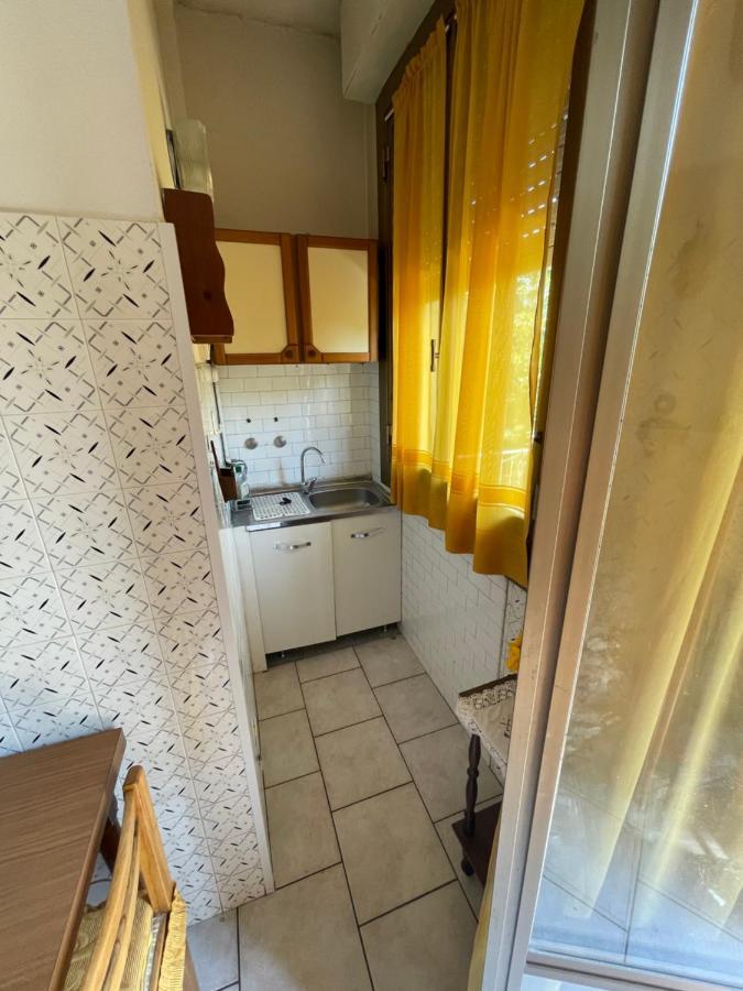 Gramsci First Apartment Modena Exterior foto