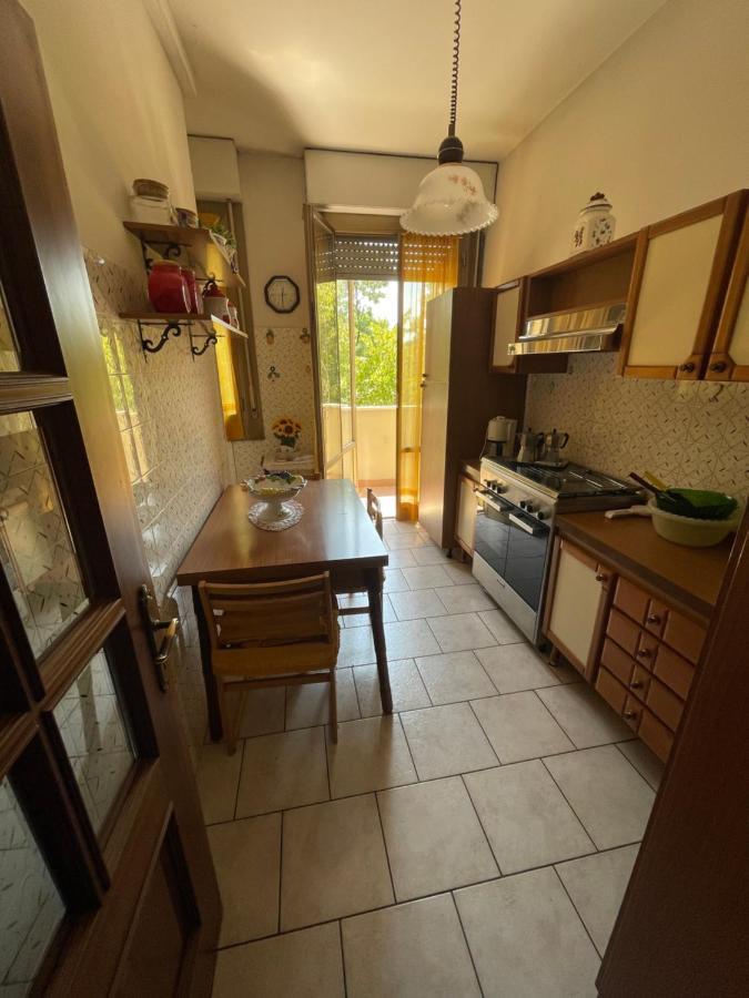 Gramsci First Apartment Modena Exterior foto